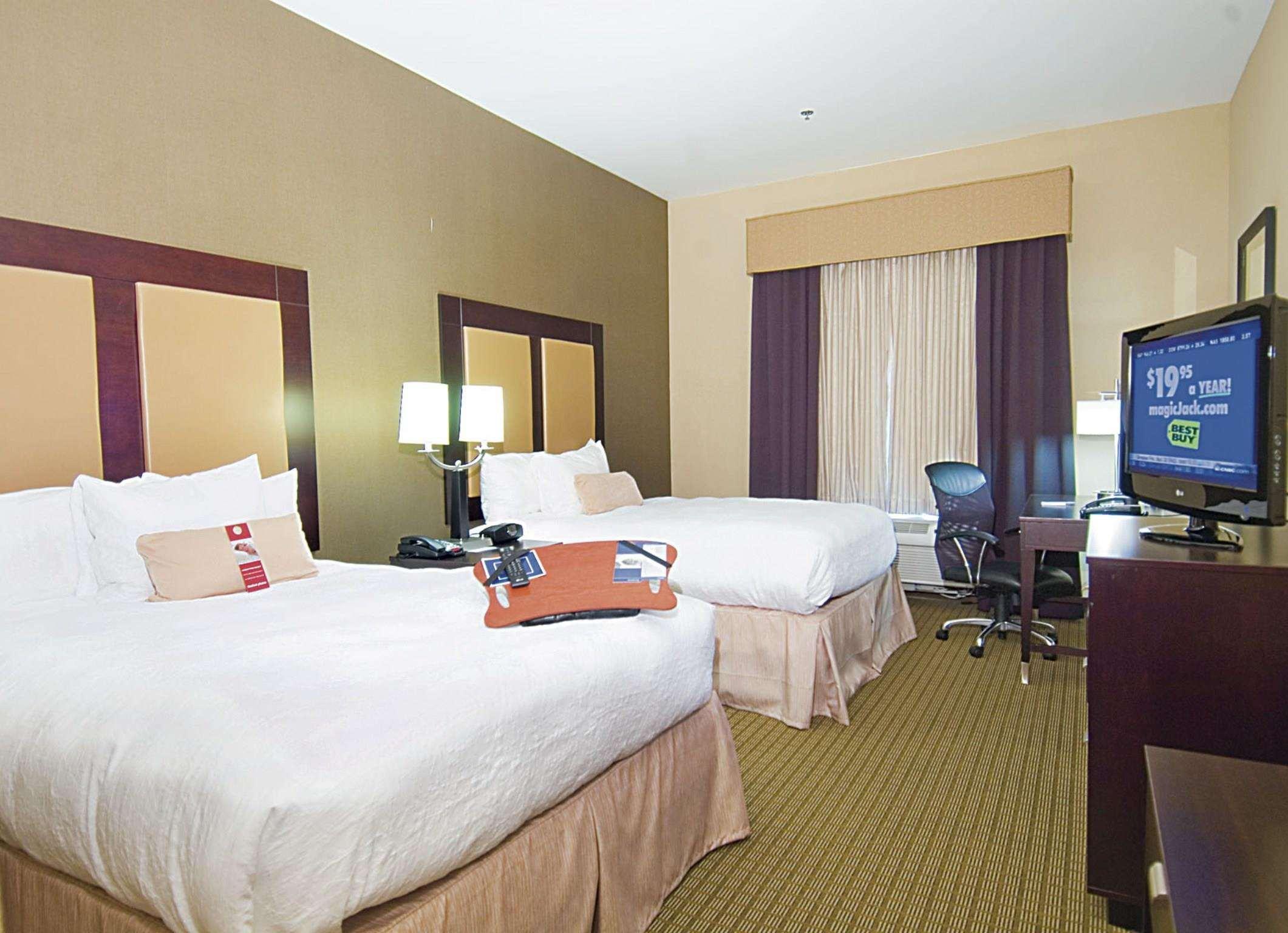 Hampton Inn & Suites Decatur Bagian luar foto