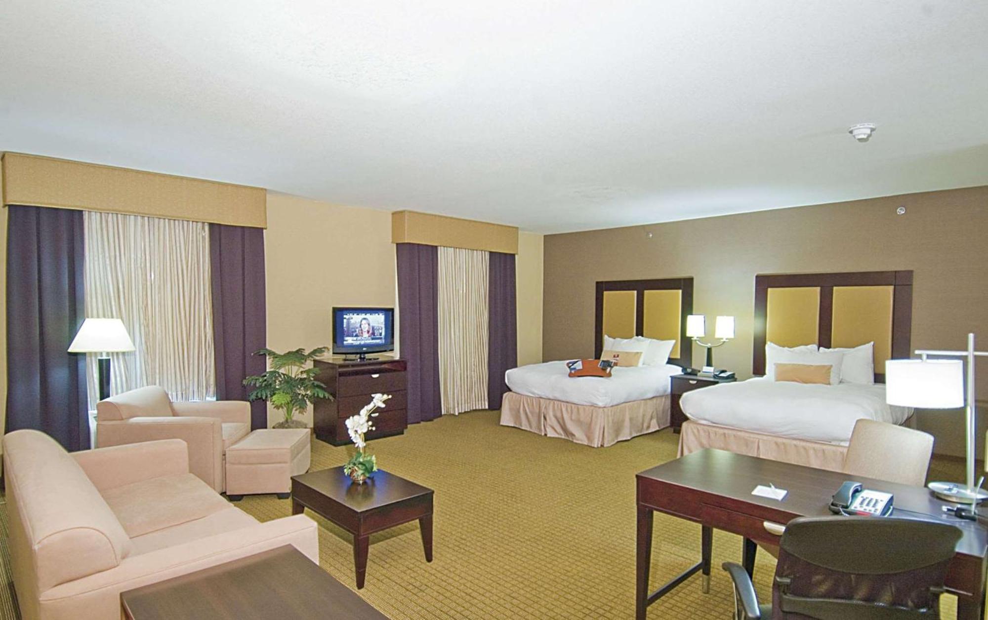 Hampton Inn & Suites Decatur Bagian luar foto