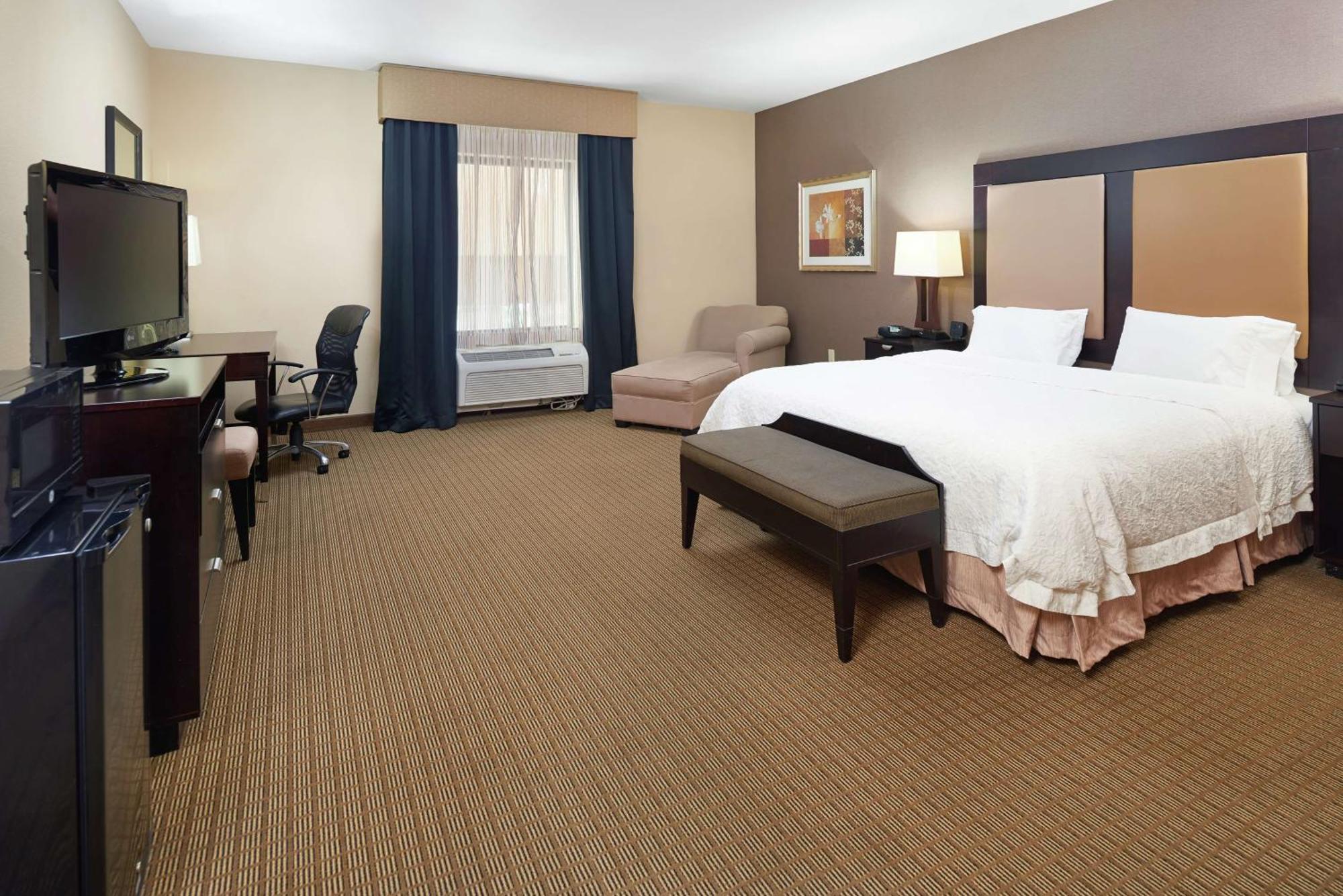 Hampton Inn & Suites Decatur Bagian luar foto