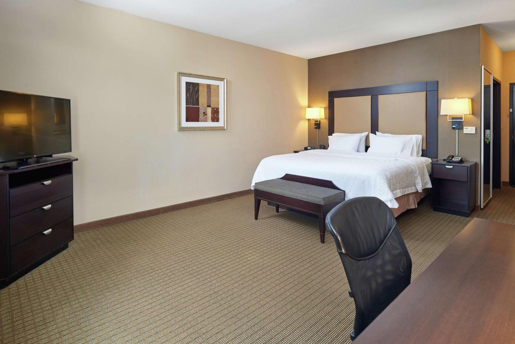 Hampton Inn & Suites Decatur Bagian luar foto
