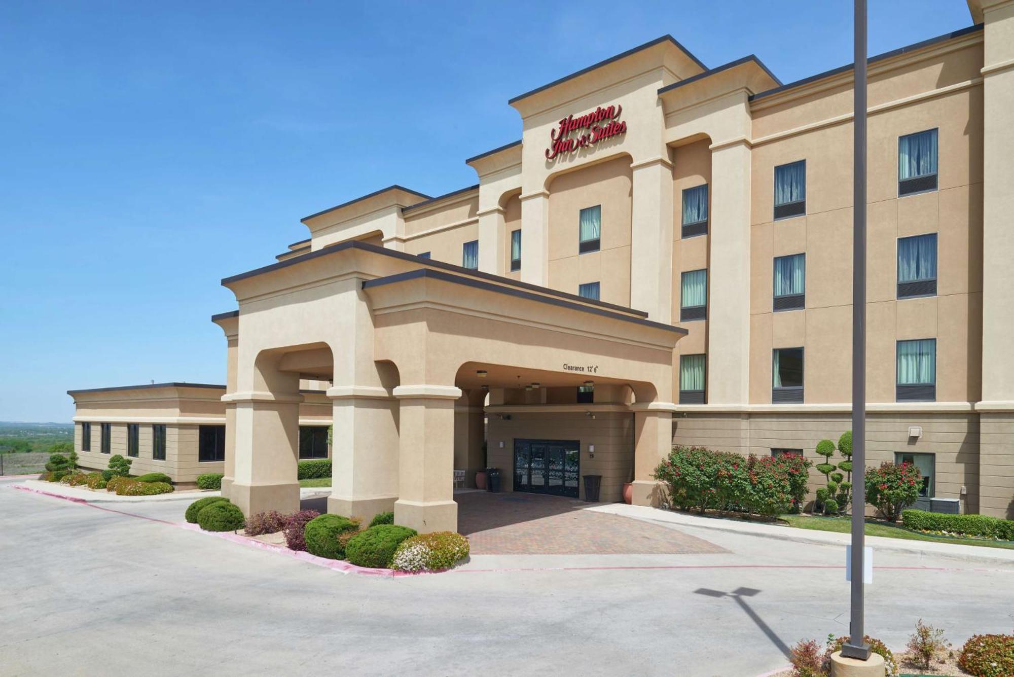 Hampton Inn & Suites Decatur Bagian luar foto